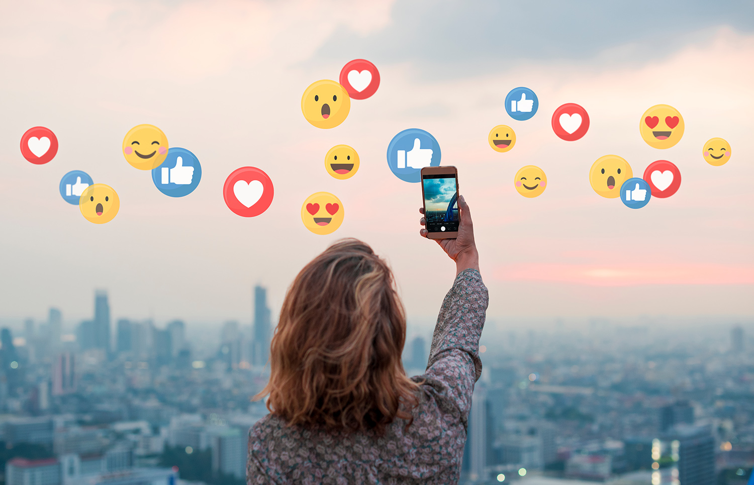 What are the advantages of Social Media in our lives?